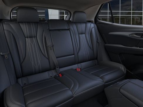 New 2025 Buick Envision Avenir image 17