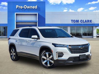 Used 2023 Chevrolet Traverse LT w/ LT Premium Package