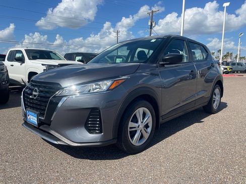 Certified 2023 Nissan Kicks S FWD image 3