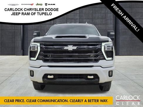 Used 2024 Chevrolet Silverado 3500 High Country w/ Technology Package AWD/4WD image 10