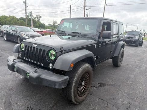 Used 2015 Jeep Wrangler Unlimited Sport w/ Quick Order Package 24S AWD/4WD image 3
