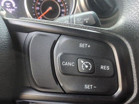 Used 2019 Jeep Wrangler Sport image 20