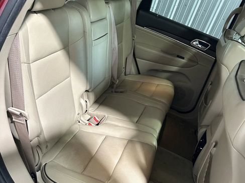 Used 2016 Jeep Grand Cherokee Overland image 24