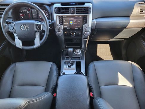 Used 2020 Toyota 4Runner SR5 Premium image 22