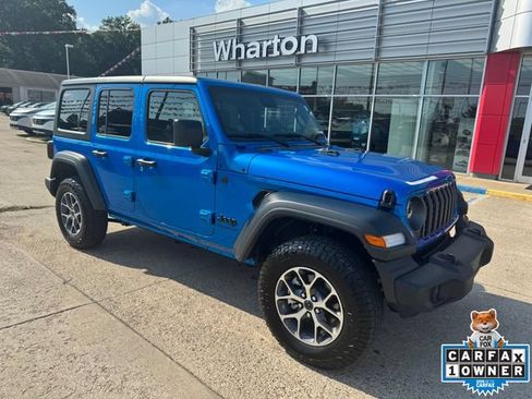 Used 2025 Jeep Wrangler Unlimited Sport AWD/4WD image 14