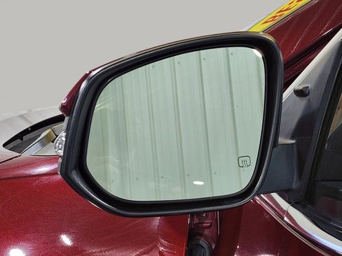 Used 2015 Toyota Highlander XLE image 10