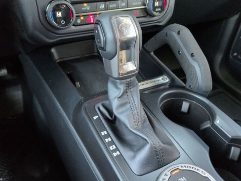 New 2025 Ford Bronco Badlands image 35