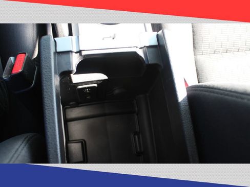 Used 2012 Ford Fusion SE FWD image 19