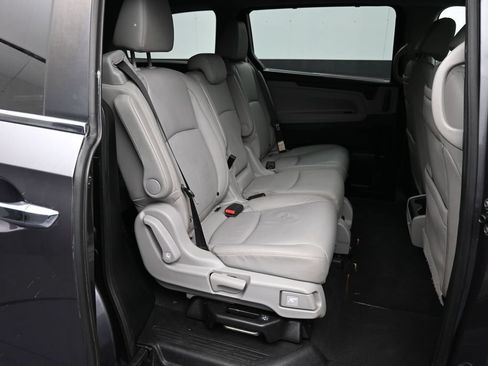 Used 2019 Honda Odyssey EX-L image 27