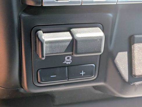 Used 2020 Chevrolet Silverado 1500 RST AWD/4WD image 22