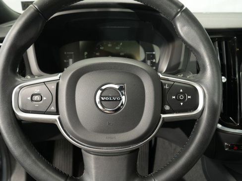 Used 2019 Volvo S60 T6 Momentum AWD/4WD image 26