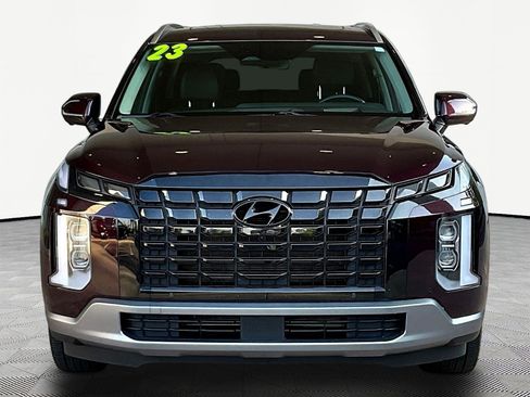 Used 2023 Hyundai Palisade Limited FWD image 2
