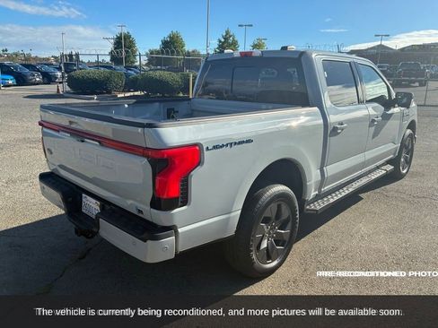 Used 2023 Ford F150 Lightning Lariat image 5