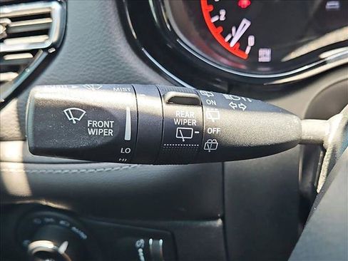Used 2021 Dodge Durango SXT AWD/4WD image 16