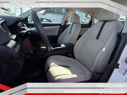 Used 2019 Honda Civic LX image 7
