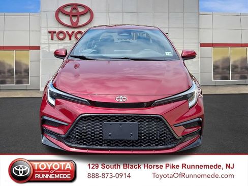 Certified 2023 Toyota Corolla SE w/ Carpet Mat Package (TMS) FWD image 2