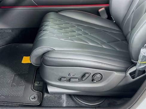 New 2026 Genesis GV80 3.5T e-SC image 21