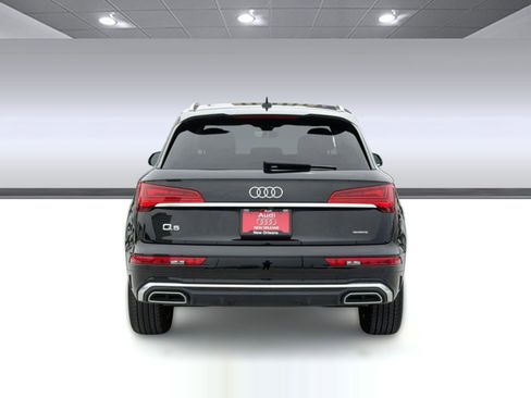 Used 2023 Audi Q5 2.0T Premium Plus w/ Premium Plus Package AWD/4WD image 4