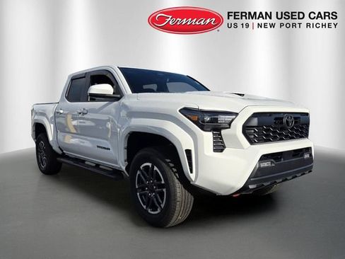Used 2024 Toyota Tacoma TRD Sport AWD/4WD image 1