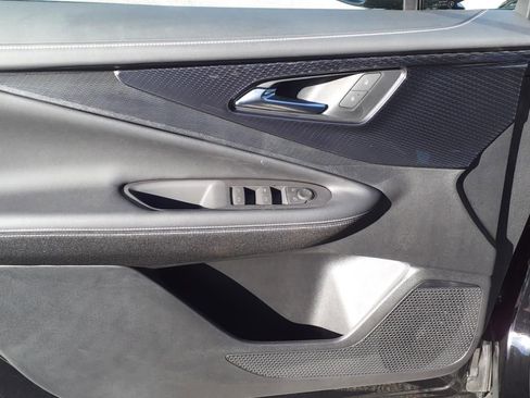 New 2025 Chevrolet Blazer EV LT image 11