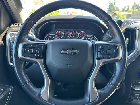 Used 2021 Chevrolet Silverado 1500 LT Trail Boss w/ Bed Protection Package image 25