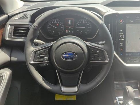 Used 2025 Subaru Ascent Touring image 17