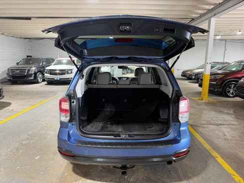 Used 2017 Subaru Forester 2.5i Limited AWD/4WD image 7