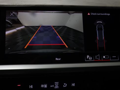 Used 2023 Audi Q4 e-tron Premium Plus w/ Premium Plus image 10