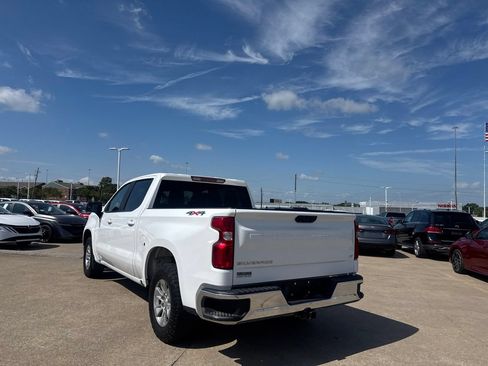 Used 2023 Chevrolet Silverado 1500 LT AWD/4WD image 14