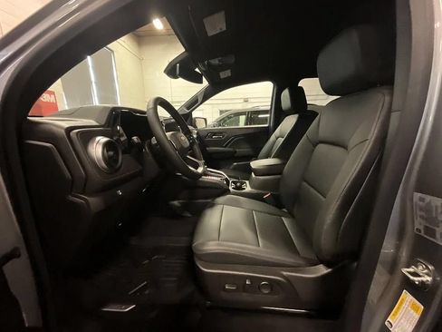 New 2026 Chevrolet Colorado LT w/ LT Convenience Package AWD/4WD image 4