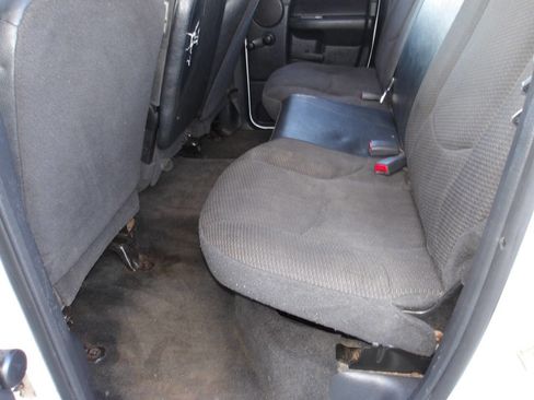 Used 2004 Dodge Ram 1500 Truck ST w/ Trailer Tow Group image 18