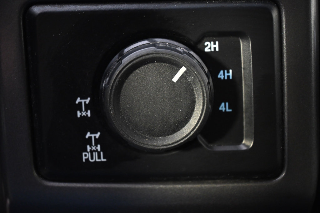 Used 2015 Ford F150 XLT w/ Equipment Group 301A Mid AWD/4WD image 32