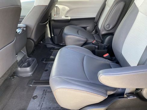 Certified 2023 Toyota Sienna XSE w/ XSE Plus Package AWD/4WD image 22