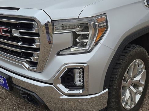 Used 2019 GMC Sierra 1500 SLT image 9