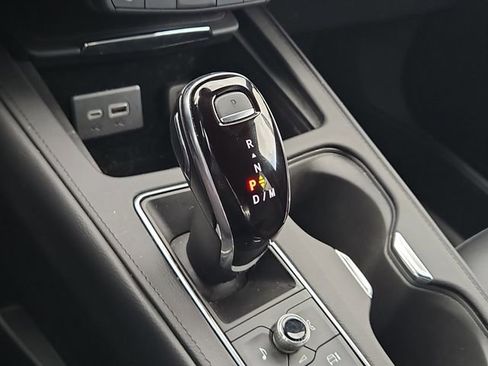 Used 2024 Cadillac XT4 Sport w/ Cold Weather Package image 28