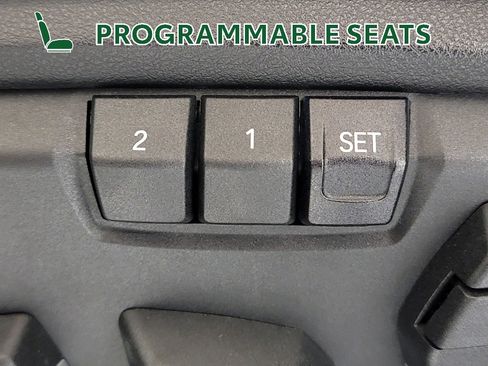 Used 2017 BMW X6 M image 20