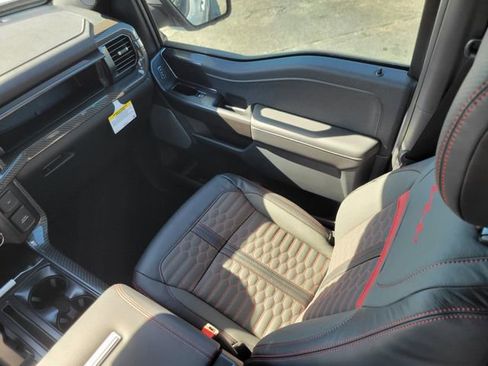 New 2025 Ford F150 Lariat w/ Equipment Group 501A Mid image 12