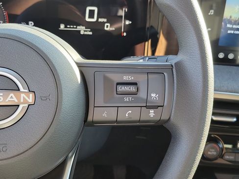 New 2026 Nissan Kicks SV image 7