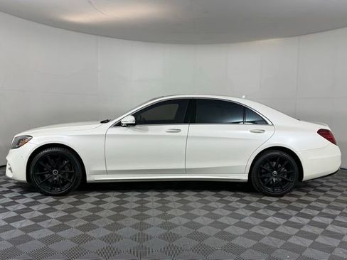 Used 2020 Mercedes-Benz S 560 Sedan image 3