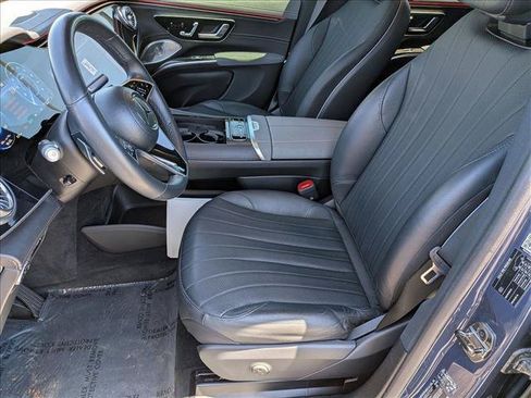 Certified 2023 Mercedes-Benz EQS 580 4MATIC SUV image 17