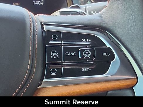 Used 2024 Jeep Grand Cherokee Summit AWD/4WD image 29