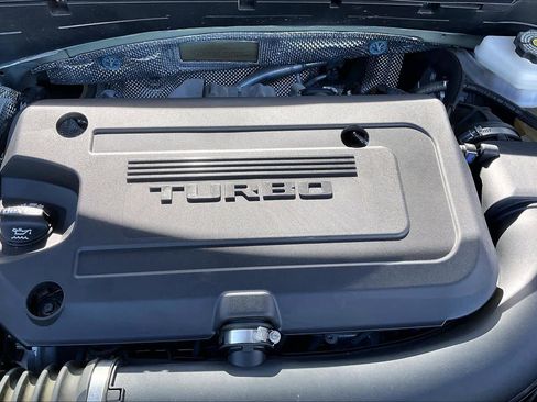 Used 2023 Buick Envision Preferred image 31