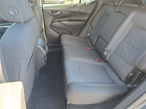 Used 2020 Chevrolet Equinox LT image 34