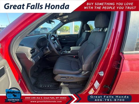 New 2026 Honda Pilot Sport image 10