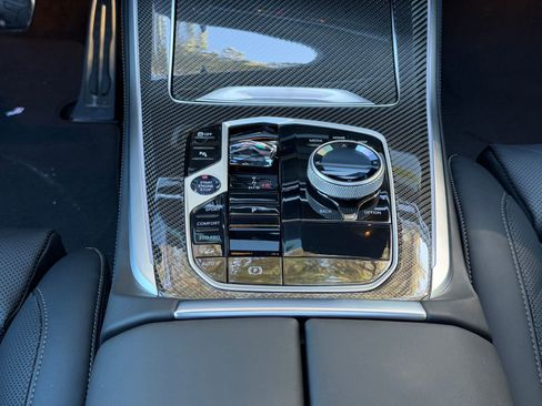New 2026 BMW X5 M60i AWD/4WD image 22