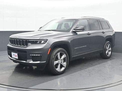 Used 2022 Jeep Grand Cherokee L Limited image 2