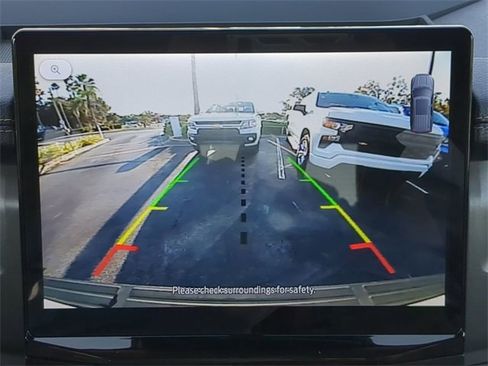 Used 2024 Ford Expedition Max XLT image 26