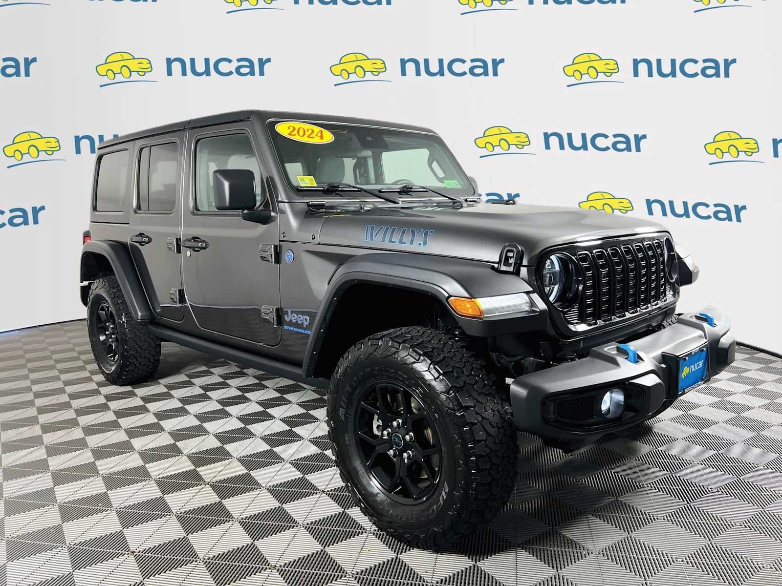 Used 2024 Jeep Wrangler Unlimited AWD/4WD image 1