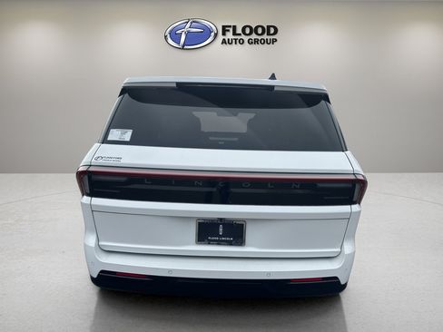New 2026 Lincoln Navigator Black Label AWD/4WD image 6