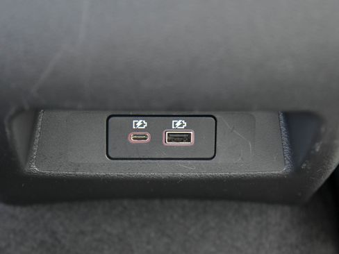 Used 2024 Nissan Altima 2.5 SV FWD image 34